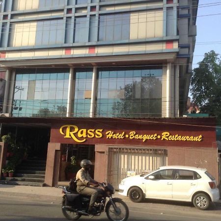 Rass Hotel Kánpur Kültér fotó